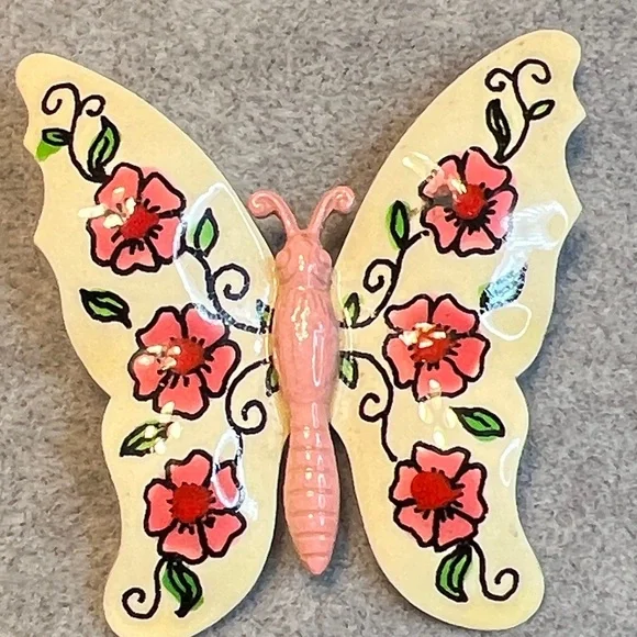 West Germany Butterfly Brooch - Pink and Cream - Picture 6 of 6